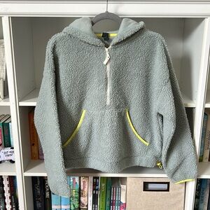 Wild fable fleece pullover